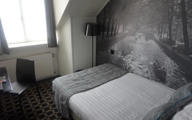 Hotel Cornelisz - photo 2