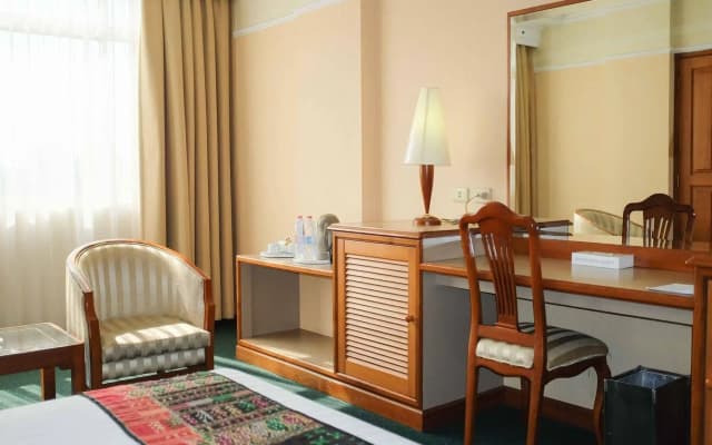 Hotel Marcopolo Jakarta - photo 5