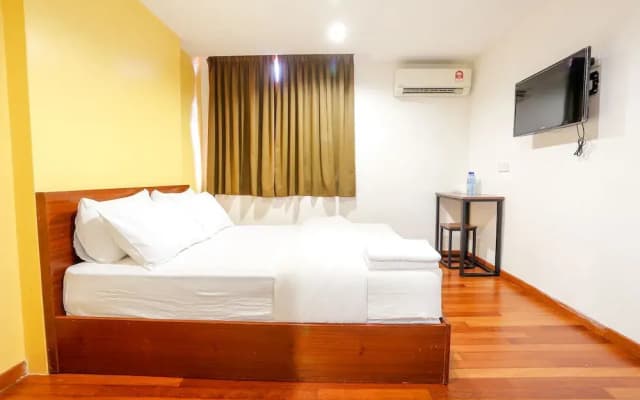 Lux Hotel - photo 4