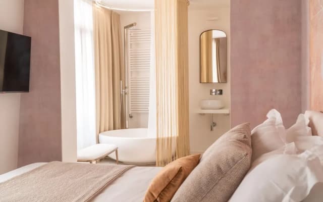 Ninfea Luxury Suites - photo 2