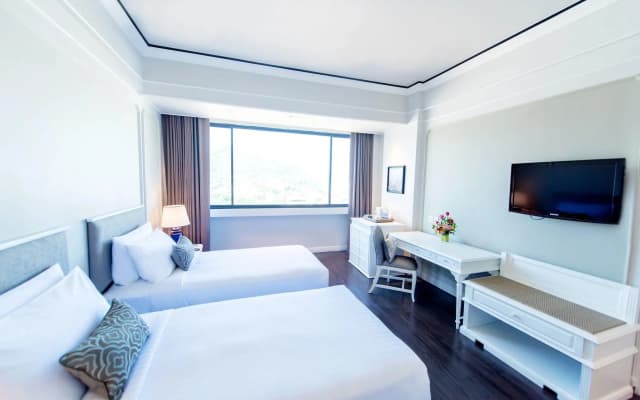 Courtyard by Marriott Phuket Town - photo 5