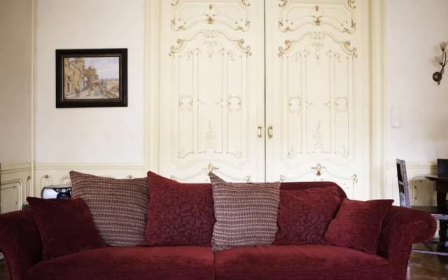 Style, Fire-place and Balcony - photo 5
