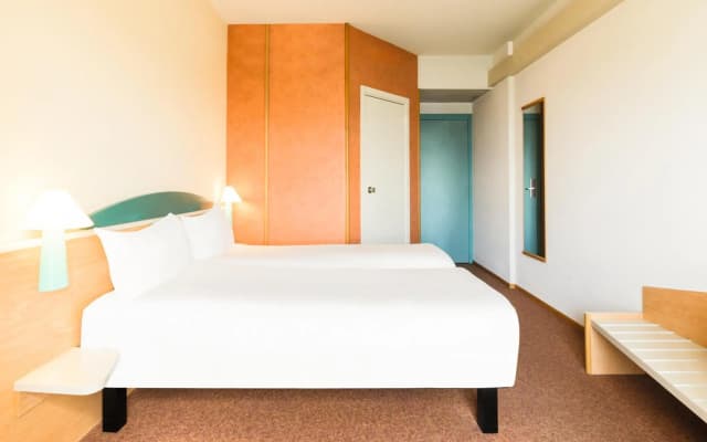 ibis Roma Fiera - photo 4