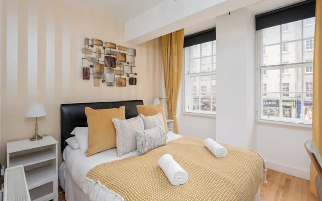 Silver Lining - Luxury Jackson Apartment - photo 3