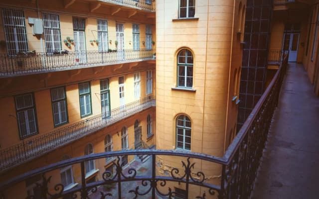 József krt 3BR - near Corvin - photo 2