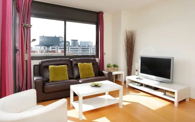1216 - Forum Gardens Apartment - photo 4