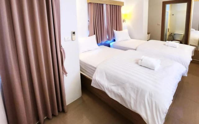 Prom Ratchada Thailand Cultural Centre Hotel - photo 4