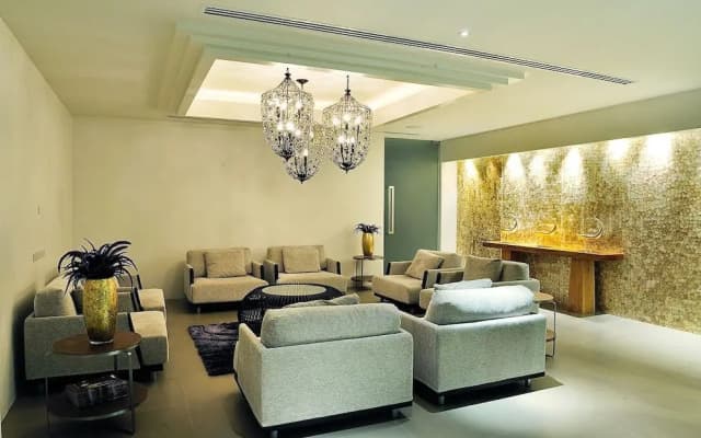 Beachfront Phuket Seaview Suites - photo 2