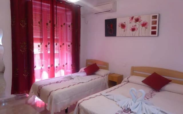 Hostal Huespedes Toledo - photo 4
