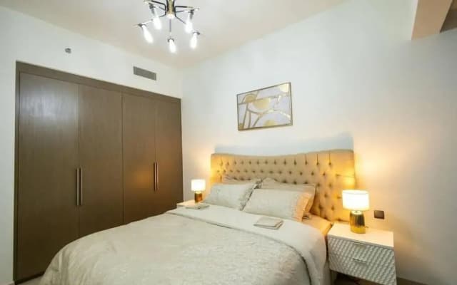 Mh - Downtown Elegance 1 Bedroom Ref - 7002 - photo 2