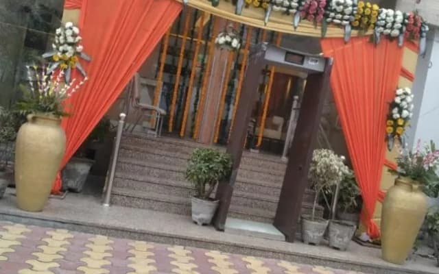 Hotel Shhaurya - photo 5