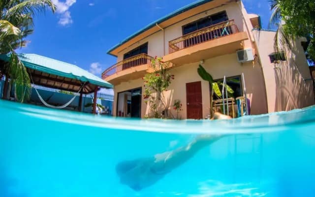 Just Surf and Dive Villa - photo 4