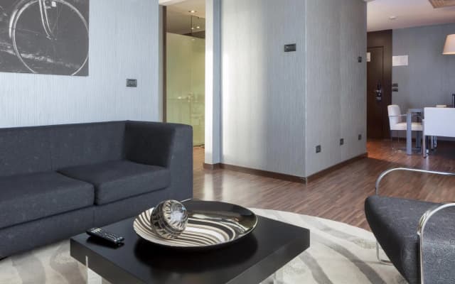 AC Hotel Firenze by Marriott - photo 2