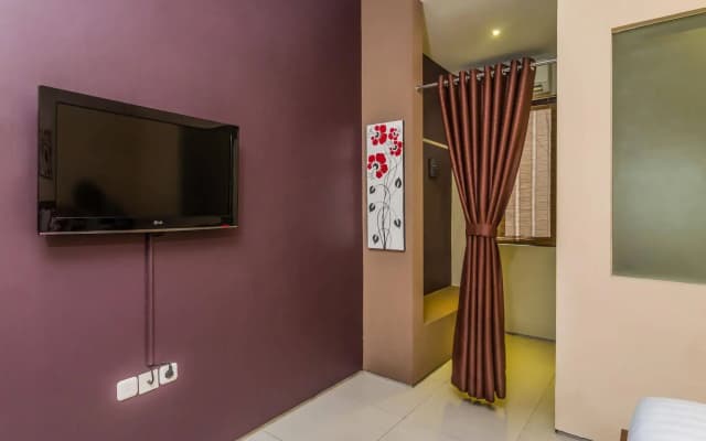 ZenRooms Denpasar Mahendradata - photo 5