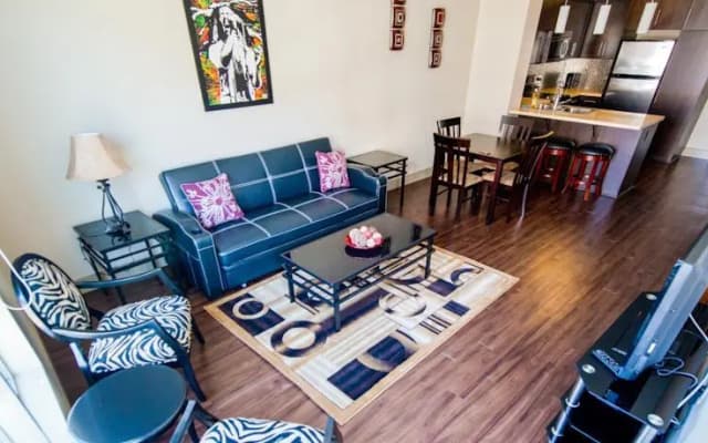 The Hollywood Marley Apartment - photo 3