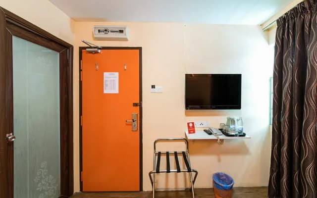 First Centro Hotel - photo 5