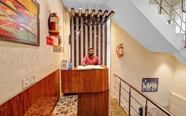 Grand Imperial by OYO Rooms - photo 2