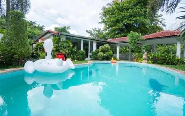 Villa Navin Premiere Pool Villa - photo 2