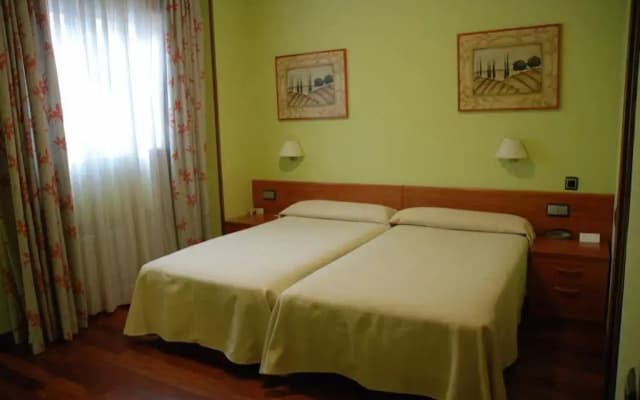 Hostal Los 5 Pinos - photo 5