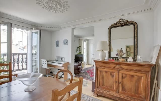 Apartment for 5 - Place des Vosges - photo 4