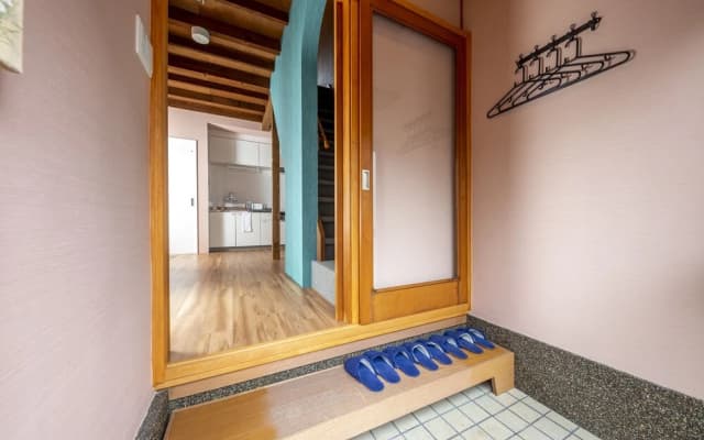 Kizuna House near Nijo Castle - photo 3