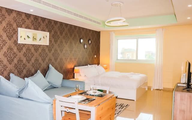 Studio Apartment in Hercules Tower - photo 3
