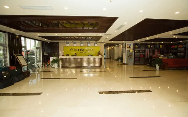 K-Zone The Star Hotel - photo 2
