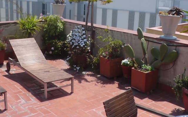 Avenida Apartments Pintor 4 - photo 4