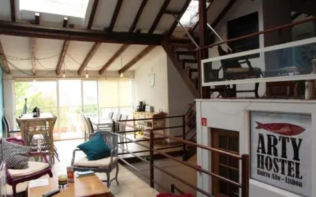 Arty Hostel Lisbon - photo 3