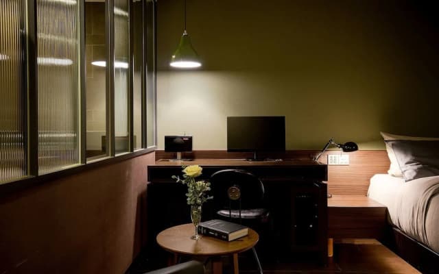 Nineth Hotel - photo 3