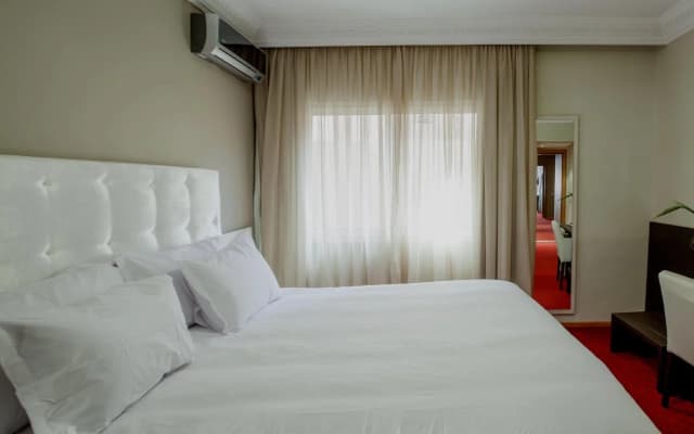Yaad City Hotel - photo 4