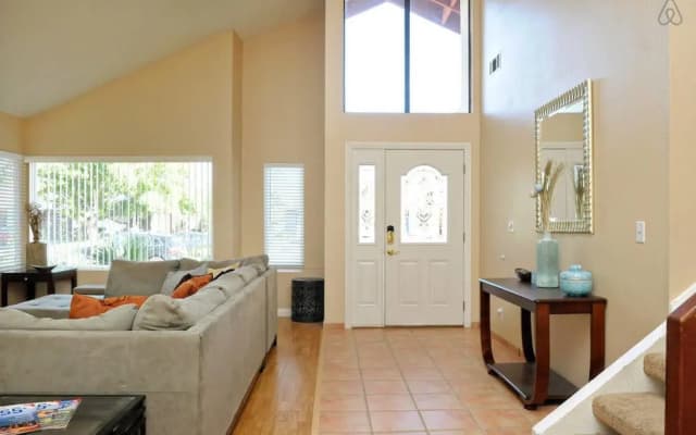 Luxury 4br 8min to Las Vegas Strip - photo 5