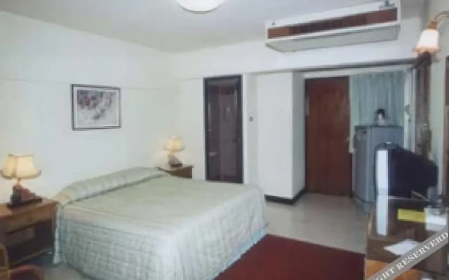 Sathorn Inn - photo 4