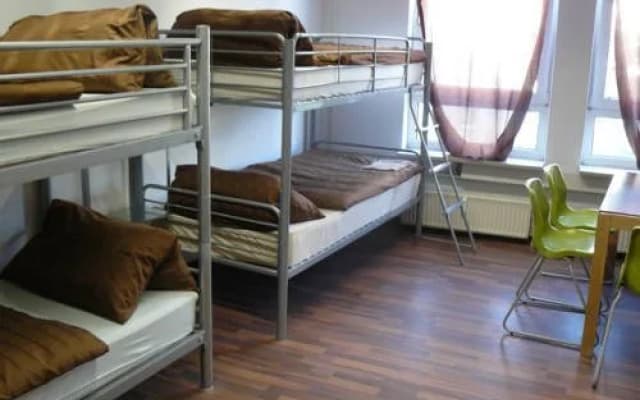 Bedstop Hostel Berlin - photo 3