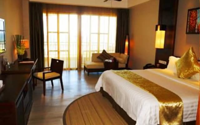 Crowne Plaza Danang by IHG - photo 2