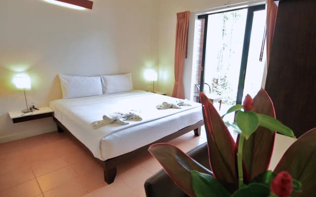 The Hive Hotel Samui - photo 3