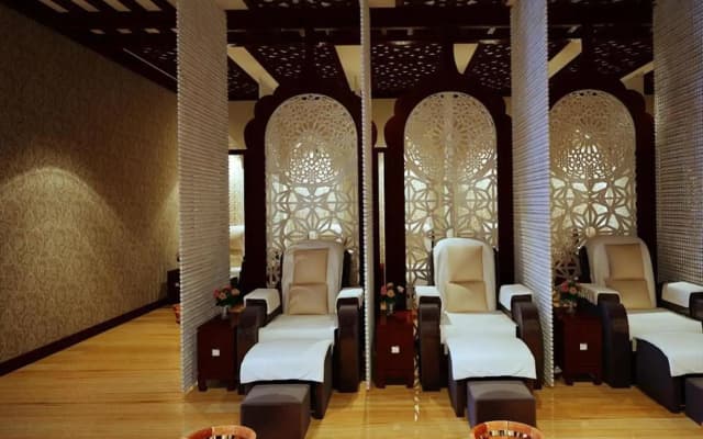 Le Duy Grand Hotel - photo 2