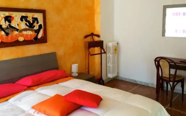 Leonardo's guesthouse - photo 4