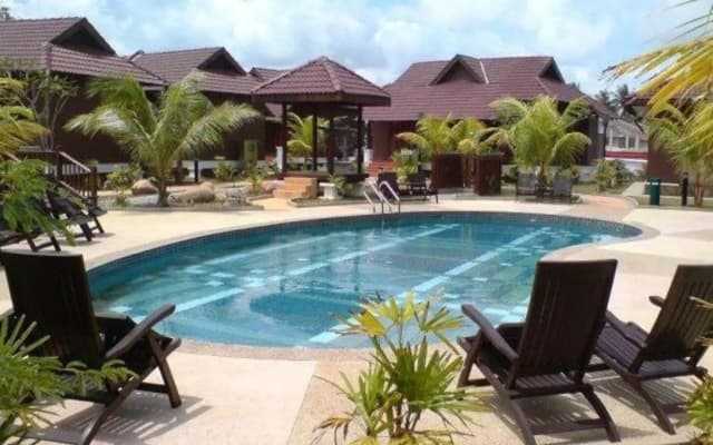 Ulek Beach Resort - photo 5