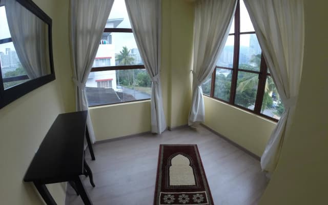 Nur Bougainvillea Villa - photo 5