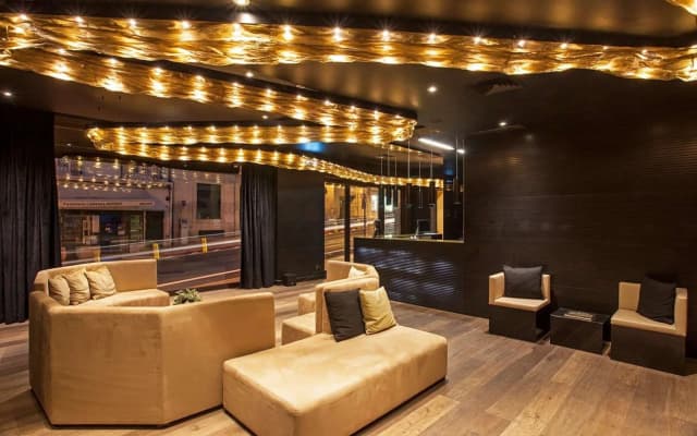 9Hotel Mercy - photo 2
