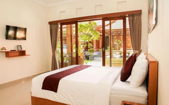 Wayan House Seminyak - photo 4