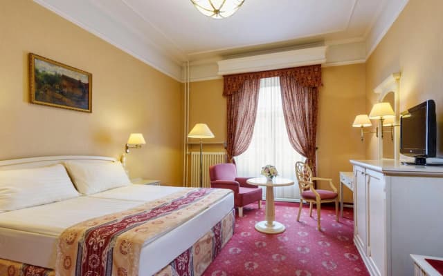 Danubius Hotel Astoria City Center - photo 5