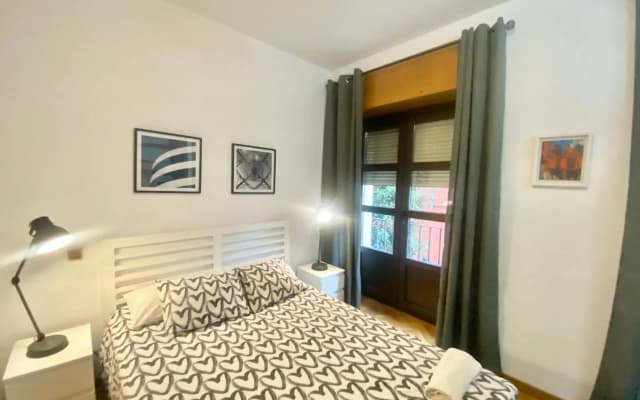 Centro Embajadores / Luxury Apartment - photo 4