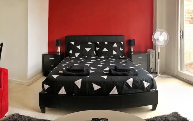 MyHoYoHo Design Studio Apartment - photo 3