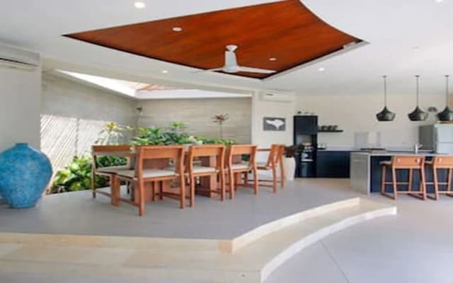 Villa K - photo 2