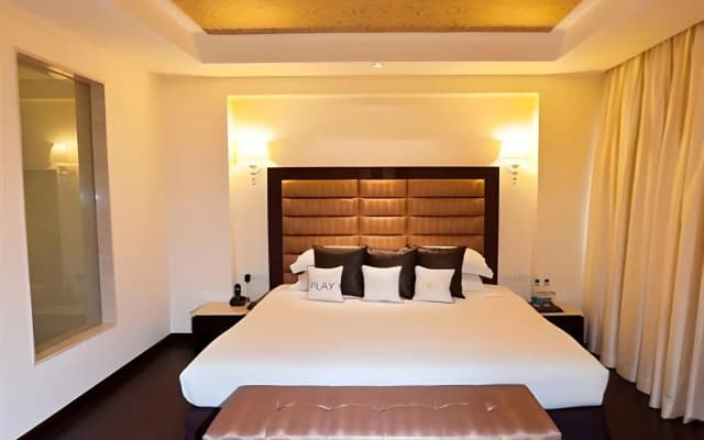 Madhuban Hotel - photo 4