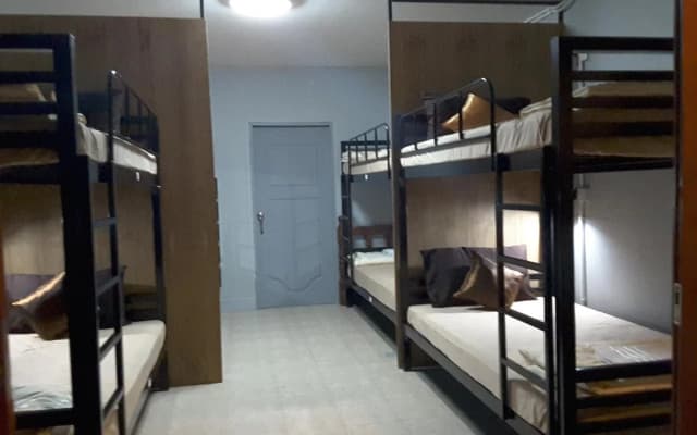 Fueangfu Hostel - photo 3