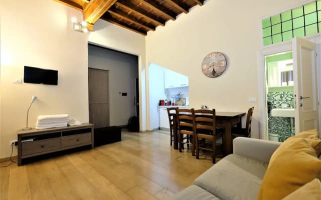 Viktoria's Luxury Duomo Suite - photo 3