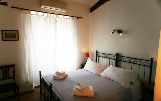Sixtythree Guesthouse - photo 2